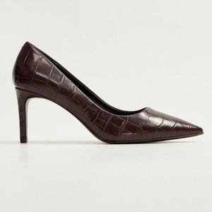 Wine-Red Croc-Finish Pumps